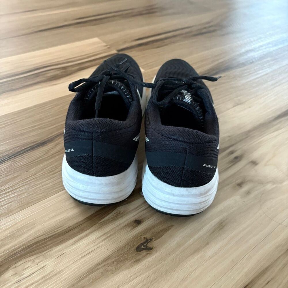 Asics Patriot 12 Running Woman’s Shoes Size 8.5 Black and White - Picture 3 of 7